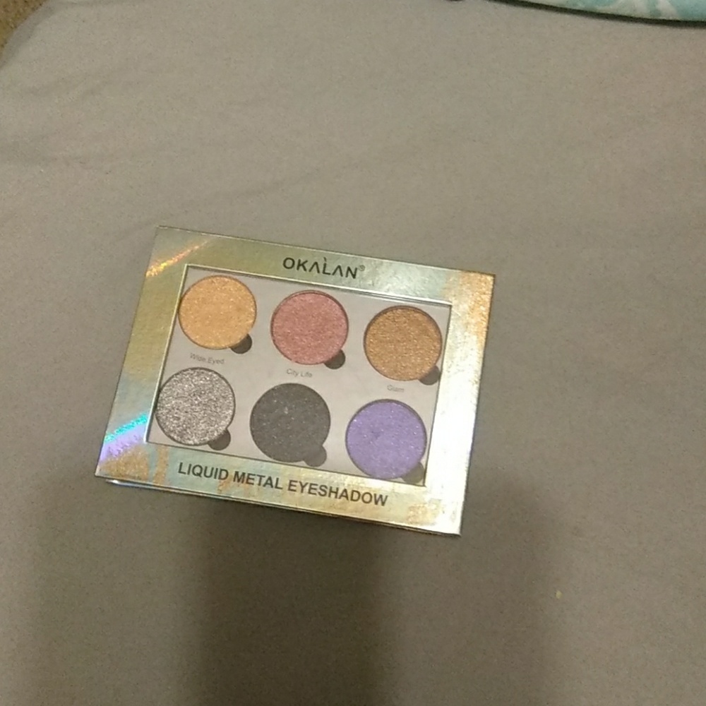 Okalan Eyeshadow Palette